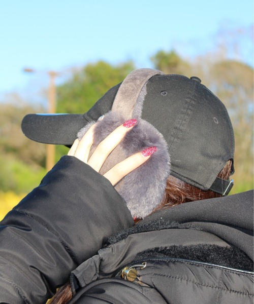 ALWAYS GOOD TIME（オルウェイズグッドタイム）の「【AGTSELECT/AGTセレクト】フェクスウェードイヤーマフ（イヤーマフ・レディース・ベージュ/チャコールグレー・FREE）」の16枚目の写真