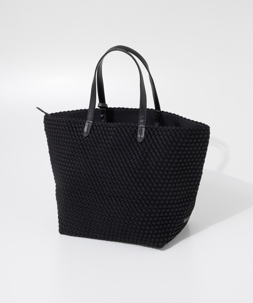 NAGHEDI（ナゲディ）の「NAGHEDI Jetsetter Large Tote ナケディ メッシュ ジェットセッター ラージ トートバッグ（トートバッグ・レディース・ブラック/クリーム・FREE）」の6枚目の写真