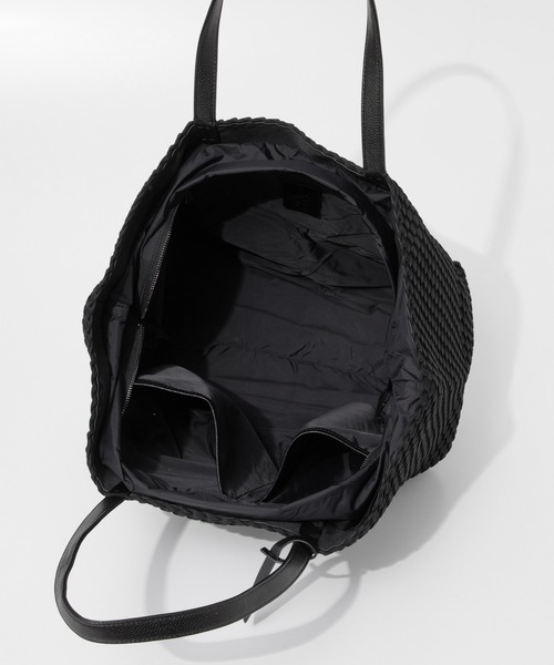 NAGHEDI（ナゲディ）の「NAGHEDI Jetsetter Large Tote ナケディ メッシュ ジェットセッター ラージ トートバッグ（トートバッグ・レディース・ブラック/クリーム・FREE）」の7枚目の写真