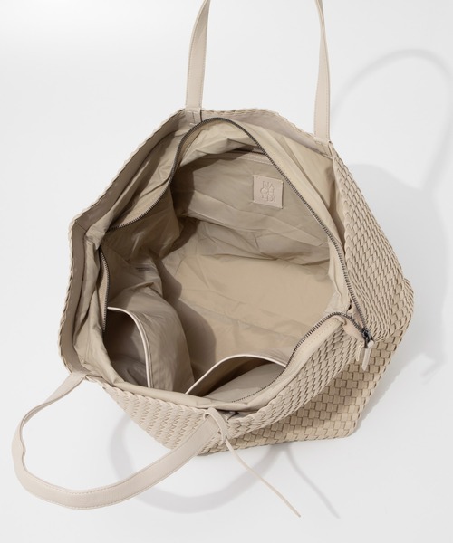 NAGHEDI（ナゲディ）の「NAGHEDI Jetsetter Large Tote ナケディ メッシュ ジェットセッター ラージ トートバッグ（トートバッグ・レディース・ブラック/クリーム・FREE）」の9枚目の写真