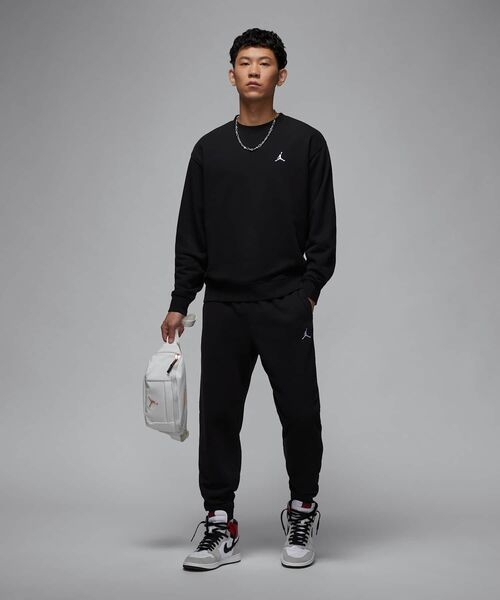 JORDAN BRAND（ジョーダンブランド）の「ジョーダン ブルックリン フリース メンズ クルーネック スウェットシャツ / Jordan Brooklyn Fleece Men's Crew-Neck Sweatshirt FV7295-010 Black（スウェット・メンズ・ブラック・XL/L/M/S/2XL）」の5枚目の写真