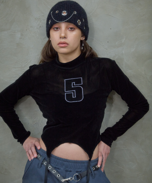 OOH-AHH(ウーアー)の「5 ハーフタートルネックTシャツ (ブラック)(Tシャツ/カットソー・レディース・その他・FREE)」の3枚目の写真