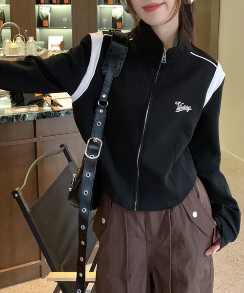 Flugge（フラッジー）の「スポーティージャージトップス（ジャージ・レディース・レッド/ブラック・LARGE/MEDIUM）」の8枚目の写真