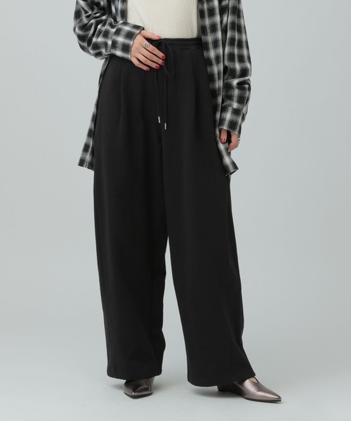 LEPSIM（レプシィム）の「サイドタックスウェットパンツ　634625（スウェットパンツ・レディース・ブラック/グレー系その他/グレイッシュベージュ・FREE）」の4枚目の写真