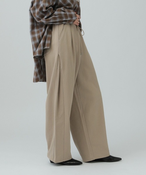 LEPSIM（レプシィム）の「サイドタックスウェットパンツ　634625（スウェットパンツ・レディース・ブラック/グレー系その他/グレイッシュベージュ・FREE）」の11枚目の写真