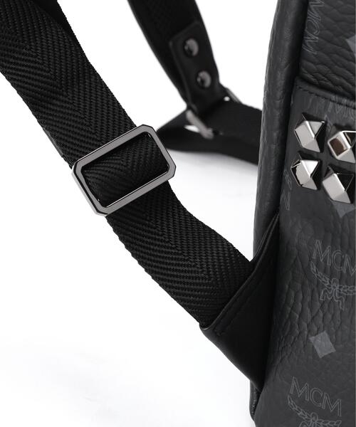 MCM(エムシーエム)の「MCM/エムシーエム/Stark SideStuds Backpack SML MED(バックパック/リュック・レディース・ブラック/キャメル・F)」の8枚目の写真