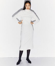 CROP TURTLENECK SWEATER V-NECK DRESS SET IVORY