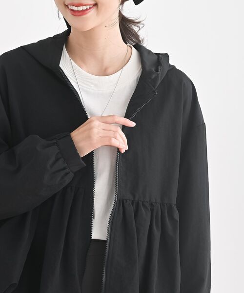 rps（アールピーエス）の「ナイロンワッシャーペプラムバルーンジャケット（ナイロンジャケット・レディース・アイボリー/ベージュ/ブラック・フリー）」の8枚目の写真