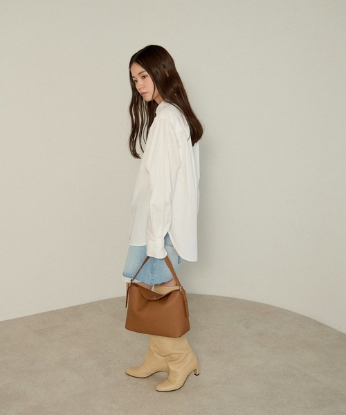 GUSCIO(グッシオ)の「【グッシオベーシック】ターンロック フラップショルダーバッグ(ショルダーバッグ・レディース・ブラウン/ブラック/アイボリー・FREE)」の19枚目の写真