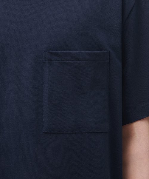 MUSINSA STANDARD（ムシンサスタンダード）の「リラックスフィットクルーネックポケットTシャツ[ネイビー]（Tシャツ/カットソー・メンズ・その他・LARGE/MEDIUM/SMALL/X-LARGE/2XL/3XL）」の6枚目の写真