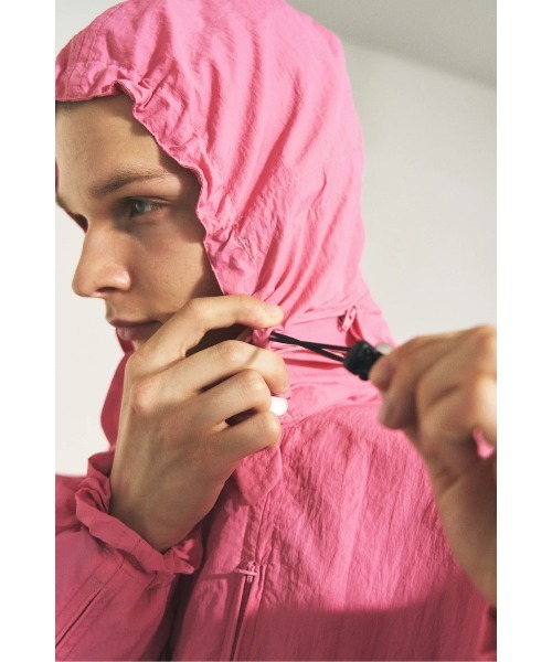 PHINGERIN（フィンガリン）の「CRUSHED NYLON FULL PACK JACKET（その他アウター・メンズ・ブラウン/ピンク/ブラック/オリーブ/グレー・L）」の15枚目の写真