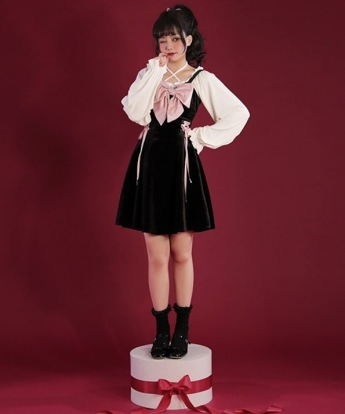 gossip!ロサンゼルス(ゴシップロサンゼルス)の「【Y2Kガーリー】バイカラー ビッグリボン ベロア キャミワンピース(ワンピース・レディース・ピンク/ブラック・M)」の7枚目の写真