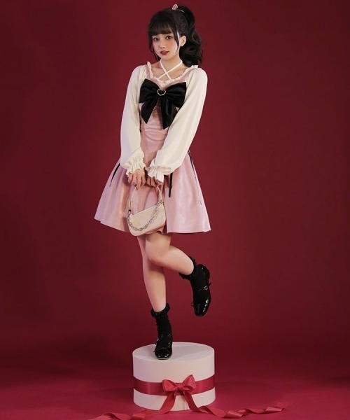 gossip!ロサンゼルス(ゴシップロサンゼルス)の「【Y2Kガーリー】バイカラー ビッグリボン ベロア キャミワンピース(ワンピース・レディース・ピンク/ブラック・M)」の15枚目の写真