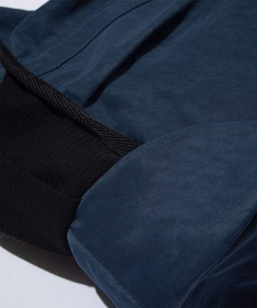 F/CE. (エフシーイー)の「F/CE. TEXTURED TWILL 2 WAY SHOULDER TOTE / エフシーイー テクスチャードツイル 2ウェイ ショルダートート(ショルダーバッグ・メンズ・ブラック/ネイビー・FREE)」の11枚目の写真