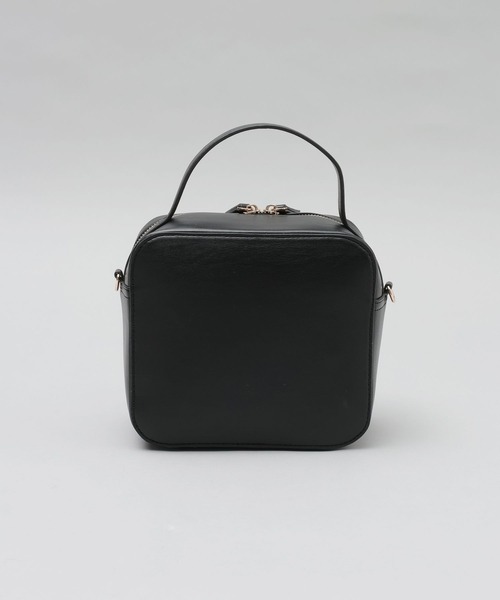 A part by(アパートバイ)の「2WAYバニティバッグ(ショルダーバッグ・レディース・ブラック/レッド・FREE)」の6枚目の写真