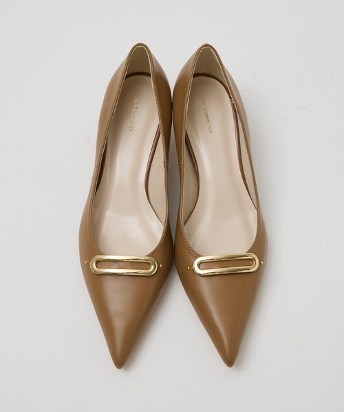 Au BANNISTER（オゥバニスター）の「メタルモチーフパンプス（パンプス・レディース・ブラック/ベージュ/その他・35/39/38/37/36）」の2枚目の写真