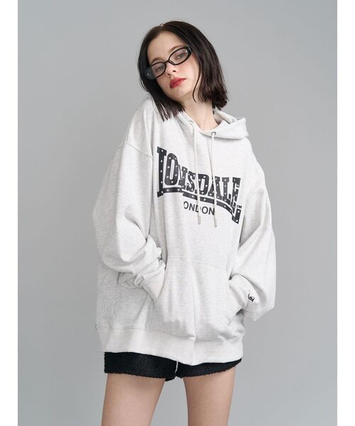 jouetie(ジュエティ)の「【LONSDALE×jouetie】スタッズBIGフーディー(パーカー・レディース・ブラック/オフホワイト/ネイビー・MEDIUM)」の19枚目の写真