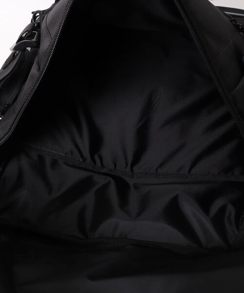 Dickies(ディッキーズ)の「【Dickies】DK BASIC BOX BAG PACK / ディッキーズ ロゴ刺繍 ミニポーチ付き バックパック(バックパック/リュック・メンズ・ブラック/ホワイト・FREE)」の4枚目の写真