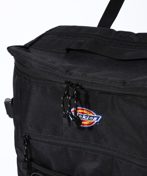 Dickies(ディッキーズ)の「【Dickies】DK BASIC BOX BAG PACK / ディッキーズ ロゴ刺繍 ミニポーチ付き バックパック(バックパック/リュック・メンズ・ブラック/ホワイト・FREE)」の8枚目の写真