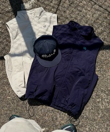 UNDERSTATEMENTs（アンダーステイトメント）の「【ユニセックス】胸刺繍ドローコードナイロンベスト/裏地メッシュ（ベスト）」