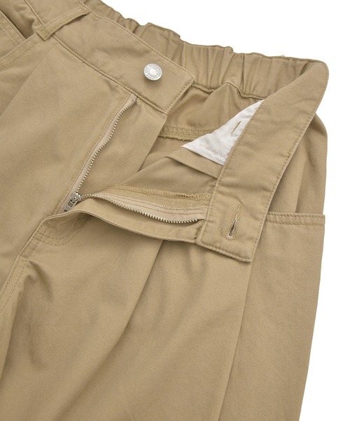 Green　Parks（グリーンパークス）の「チノタックワイドパンツ（チノパンツ・レディース・ベージュ/カーキ・M/L）」の20枚目の写真