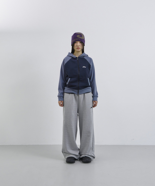 TANSANMAGNESIUM（タンサン マグネシウム）の「リンガーフードジップアップ (ブルー/ネイビー)（パーカー・レディース・その他・MEDIUM/SMALL）」の2枚目の写真