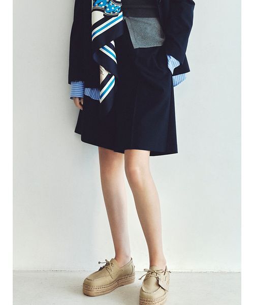 Mila Owen（ミラオーウェン）の「トリミングハーフキュロットパンツ（その他パンツ・レディース・ネイビー/グレー/ベージュ・1/0）」の4枚目の写真