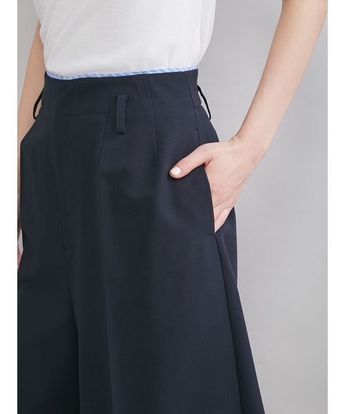 Mila Owen（ミラオーウェン）の「トリミングハーフキュロットパンツ（その他パンツ・レディース・ネイビー/グレー/ベージュ・1/0）」の16枚目の写真