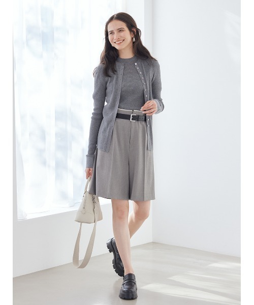 Mila Owen（ミラオーウェン）の「トリミングハーフキュロットパンツ（その他パンツ・レディース・ネイビー/グレー/ベージュ・1/0）」の8枚目の写真