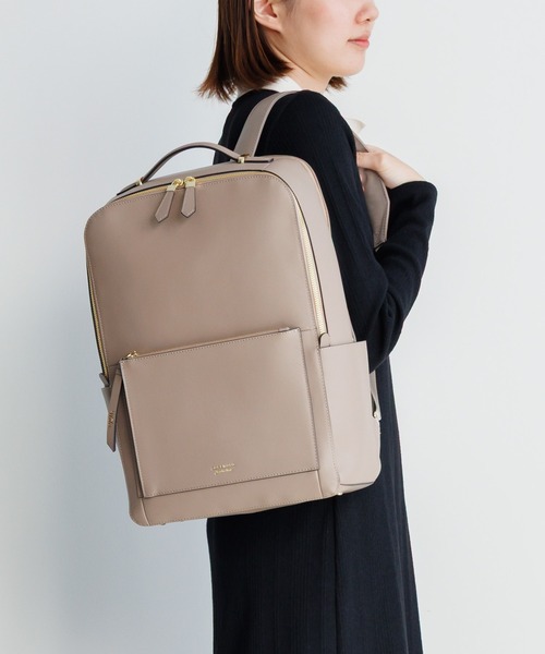 Jewelna Rose(ジュエルナローズ)の「ウェールズ リュック B4サイズ 15.6インチ収納 本革 11975(バックパック/リュック・レディース・グレイッシュベージュ/ブラック/グレー・FREE)」の3枚目の写真