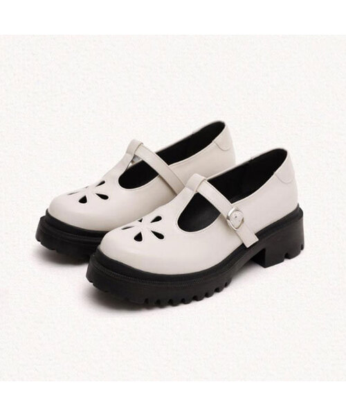MAC MOC（マックモック）の「カルリア Tストラップニューヴァイコニックフラワープラットフォームローファー_2color 5cm（ローファー・レディース・ブラック/アイボリー・22.5cm/23.5cm/23cm/24.5cm/24cm/25cm）」の2枚目の写真