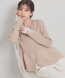 couture brooch（クチュールブローチ）の「【大人かわいい・洗える】ペプラムニットカーディガン（カーディガン/ボレロ）」
