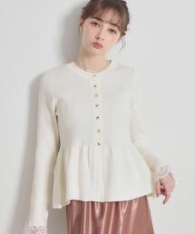 couture brooch（クチュールブローチ）の「【大人かわいい・洗える】ペプラムニットカーディガン（カーディガン/ボレロ）」