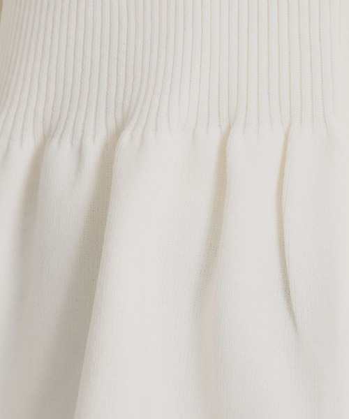 couture brooch（クチュールブローチ）の「【大人かわいい・洗える】ペプラムニットカーディガン（カーディガン/ボレロ・レディース・サックスブルー/ブラック/ピンク系/オフホワイト・42/38/36）」の7枚目の写真