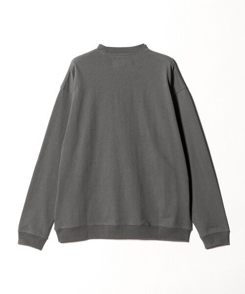 UNIVERSAL OVERALL(ユニバーサルオーバーオール)の「【別注】<UNIVERSAL OVERALL>ロングスリーブ Tシャツ(Tシャツ/カットソー・メンズ・ホワイト/ライトグレー/ダークグレー・L/M/S/XL)」の11枚目の写真
