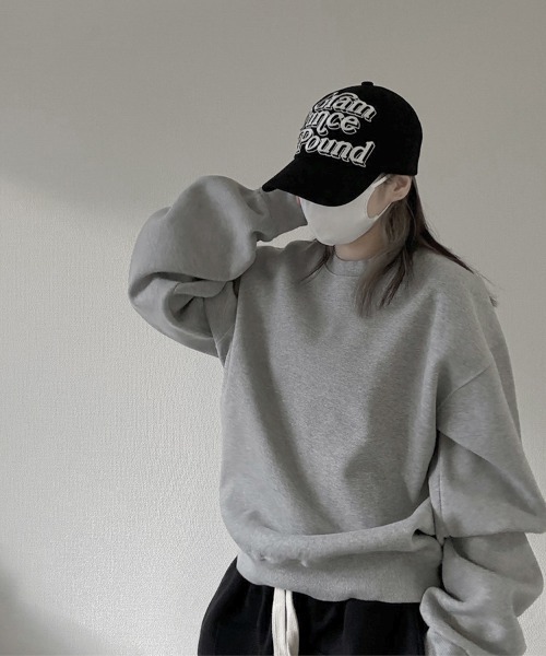 YACA(ヤーカ)の「Cropped Crew Neck Sweat/クロップドクルーネックスウェット【unisex item】(スウェット・レディース・グレー/ブラック/アッシュグレー・FREE)」の13枚目の写真