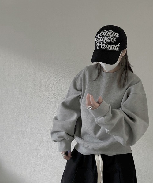 YACA(ヤーカ)の「Cropped Crew Neck Sweat/クロップドクルーネックスウェット【unisex item】(スウェット・レディース・グレー/ブラック/アッシュグレー・FREE)」の16枚目の写真