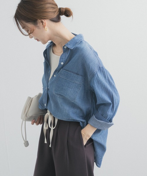 URBAN RESEARCH DOORS（アーバンリサーチドアーズ）の「シアーデニムシャツ（シャツ/ブラウス・レディース・ブラック/インディゴブルー・FREE）」の18枚目の写真