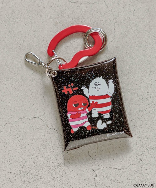 Me%（ミィパーセント）の「【ガチャピン・ムック/ガーとムー】カラビナ付きクリアポーチ　650246（ポーチ・レディース・シルバー/ブラック・FREE）」の2枚目の写真