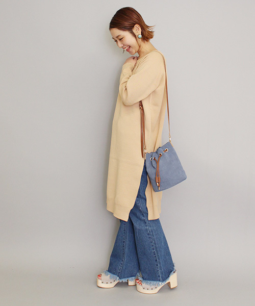 mystic（ミスティック）の「【mystic】ウオッシャブルスリットワンピース（ワンピース・レディース・オフホワイト/ブルー/キャメル/ピンク・ﾌﾘ-）」の5枚目の写真