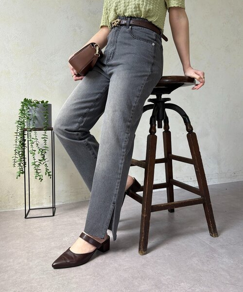 Thevon(ゼボン)の「カットオフストレートデニム(デニムパンツ・レディース・グレー/サックスブルー・M/S)」の2枚目の写真