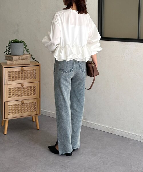 Thevon(ゼボン)の「カットオフストレートデニム(デニムパンツ・レディース・グレー/サックスブルー・M/S)」の20枚目の写真