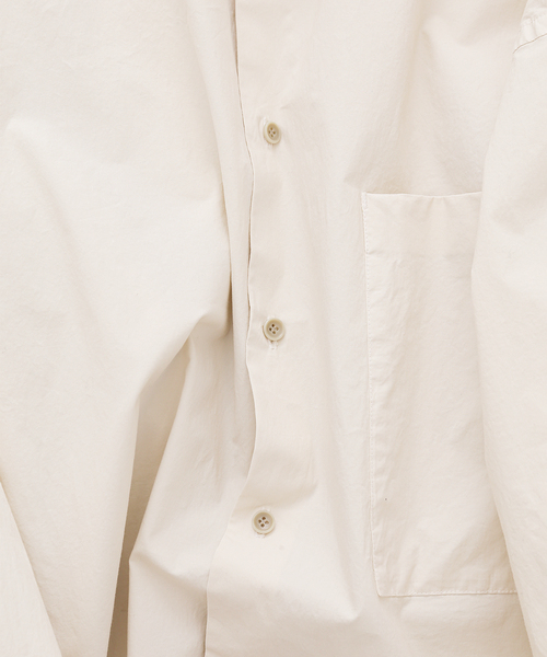 CALMER（カルメール）の「NATURAL DYE BIG SH / ナチュラルダイビッグシャツ（シャツ/ブラウス・レディース・ライトグレー/アイボリー・2/3）」の5枚目の写真