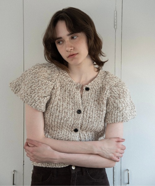 lawgy（ラウジー）の「mini balloon sleeve mix knit / ミニバルーンスリーブミックスニット（ニット/セーター・レディース・ベージュ/ブラック・FREE）」の11枚目の写真