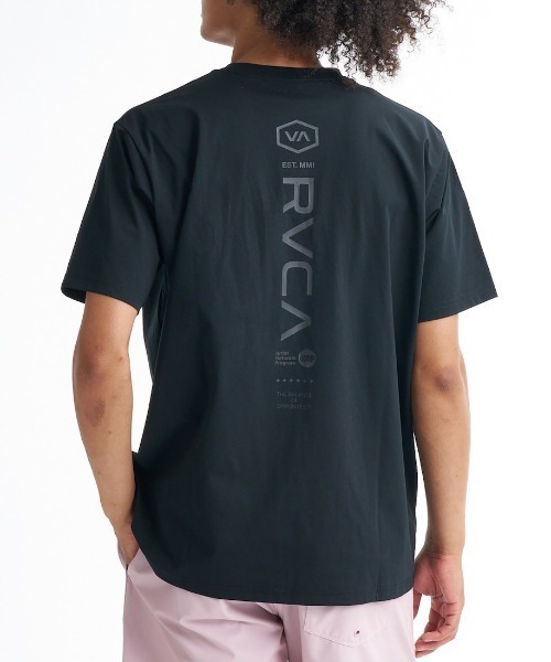 RVCA(ルーカ)の「ルーカ RVCA アウトドアカジュアル 半袖Tシャツ RVCA STRAIGHT WAY(Tシャツ/カットソー・メンズ・ブラック/ブラック×ブラック・S/M/L)」の2枚目の写真