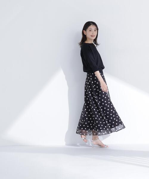 NATURAL BEAUTY BASIC（ナチュラルビューティーベーシック）の「【ちょうど、いい服】しれっと、できすぎニット（ニット/セーター・レディース・レッド/オフホワイト/ブルー/ブラック・FREE）」の12枚目の写真