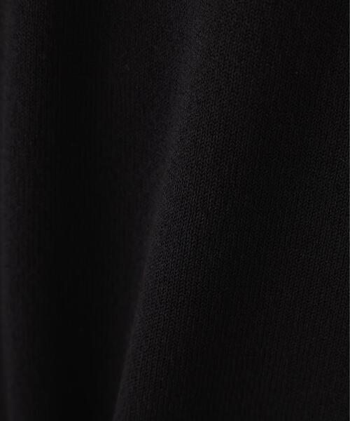 NATURAL BEAUTY BASIC（ナチュラルビューティーベーシック）の「【ちょうど、いい服】しれっと、できすぎニット（ニット/セーター・レディース・レッド/オフホワイト/ブルー/ブラック・FREE）」の13枚目の写真