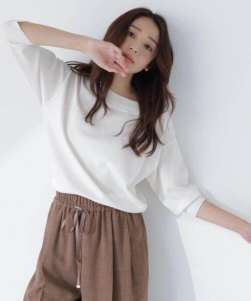 NATURAL BEAUTY BASIC（ナチュラルビューティーベーシック）の「【ちょうど、いい服】しれっと、できすぎニット（ニット/セーター・レディース・レッド/オフホワイト/ブルー/ブラック・FREE）」の18枚目の写真