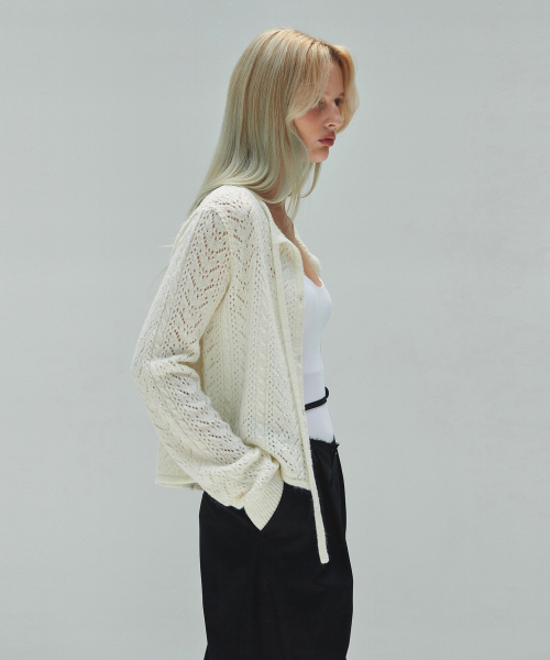 DIAGONAL(ダイアゴナル)の「LACE PUNCHING KNIT CARDIGAN (ivory)(カーディガン/ボレロ・レディース・その他・FREE)」の2枚目の写真