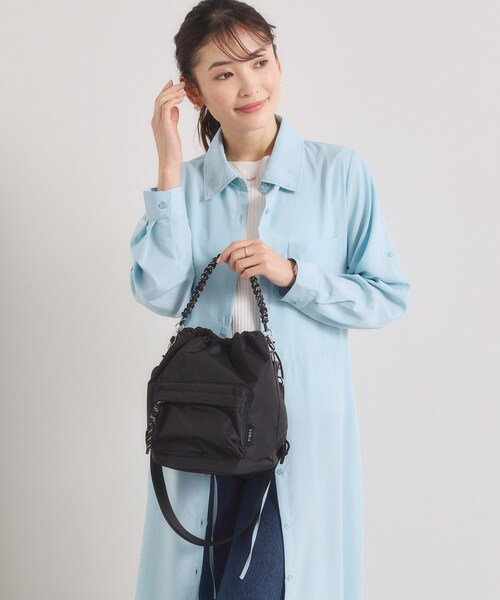 ITS'DEMO（イッツデモ）の「コード編みミニショルダー（ショルダーバッグ・レディース・ブラック/アイボリー・00）」の5枚目の写真